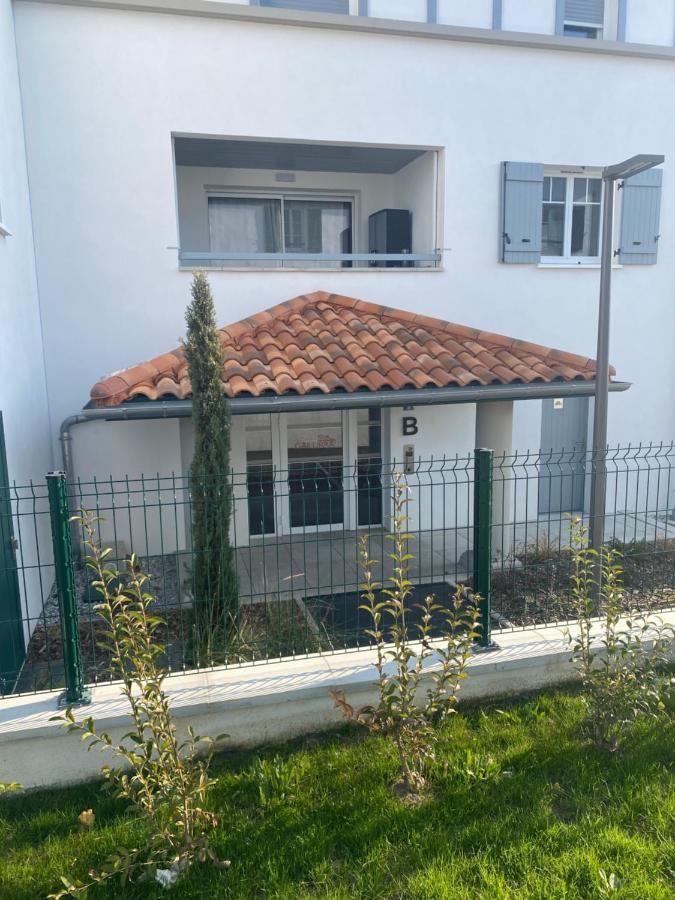 Chambre D'Hote Cosy Hiriburu Saint-Pierre-d'Irube Exterior photo
